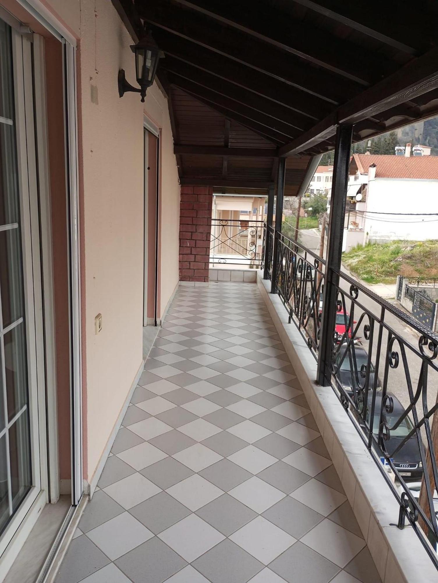 S.T Family Apartement Καλαμπάκα Εξωτερικό φωτογραφία